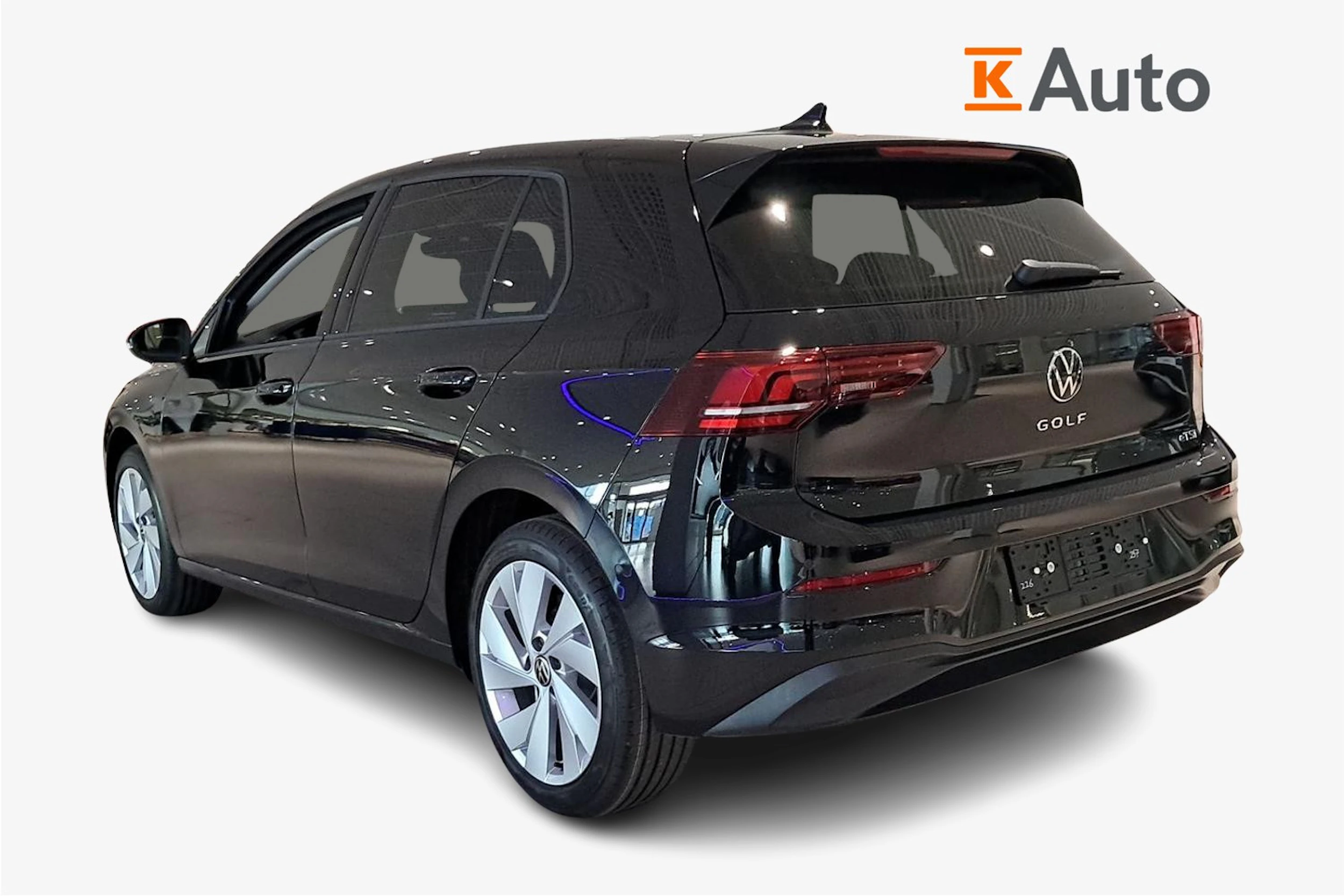 musta Volkswagen Golf 2026 kuva 2.