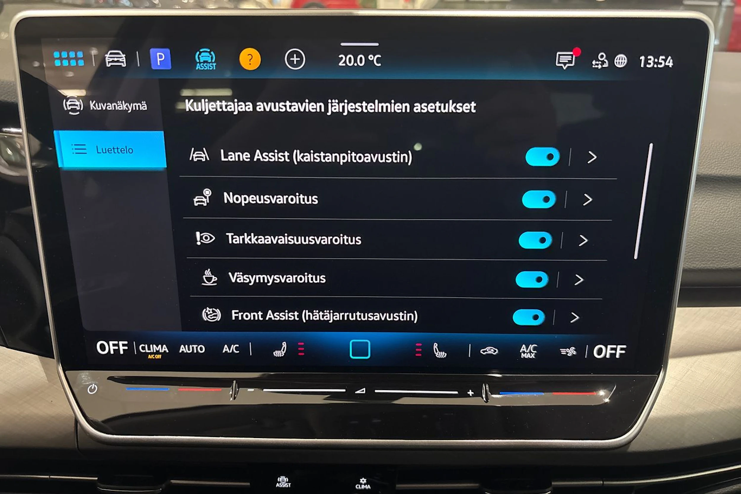 harmaa Volkswagen Golf 2026 kuva 27.