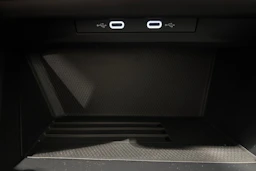 harmaa Volkswagen Golf 2026 kuva 33.