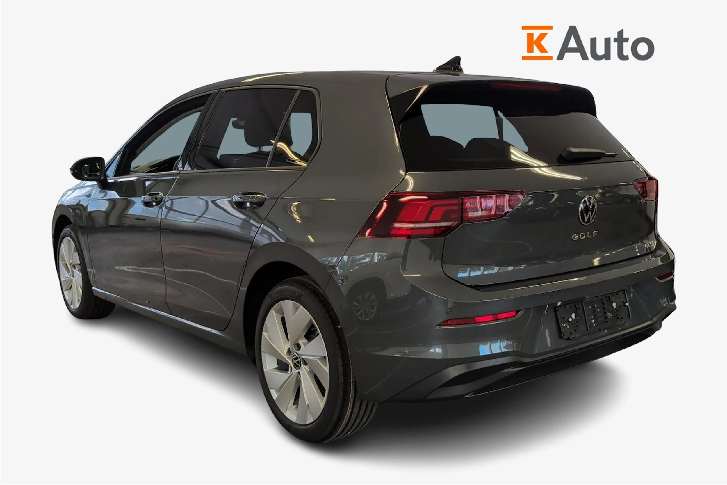 harmaa Volkswagen Golf 2026 kuva 2.