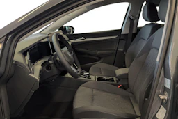 harmaa Volkswagen Golf 2026 kuva 6.