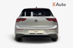 harmaa Volkswagen Golf 2026 kuva 3.