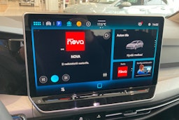 harmaa Volkswagen Golf 2026 kuva 14.