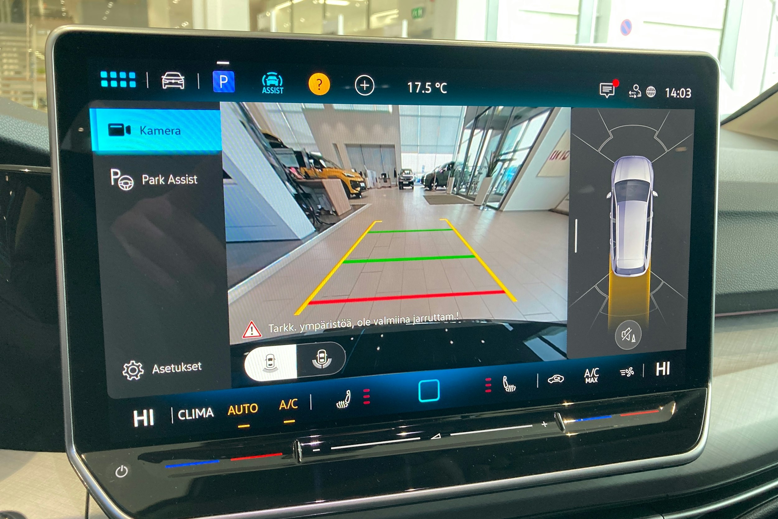 harmaa Volkswagen Golf 2026 kuva 17.