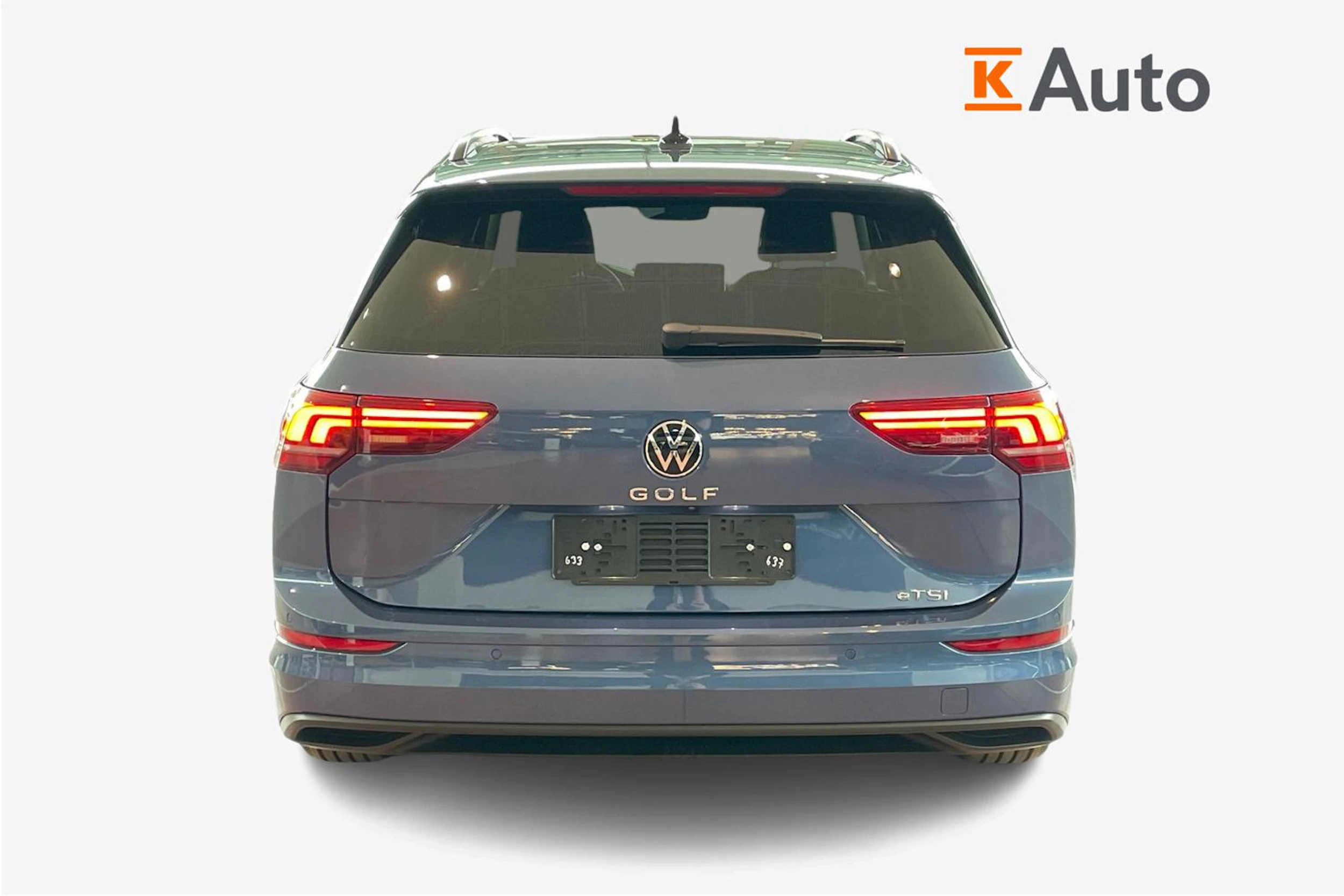 sininen Volkswagen Golf 2026 kuva 3.