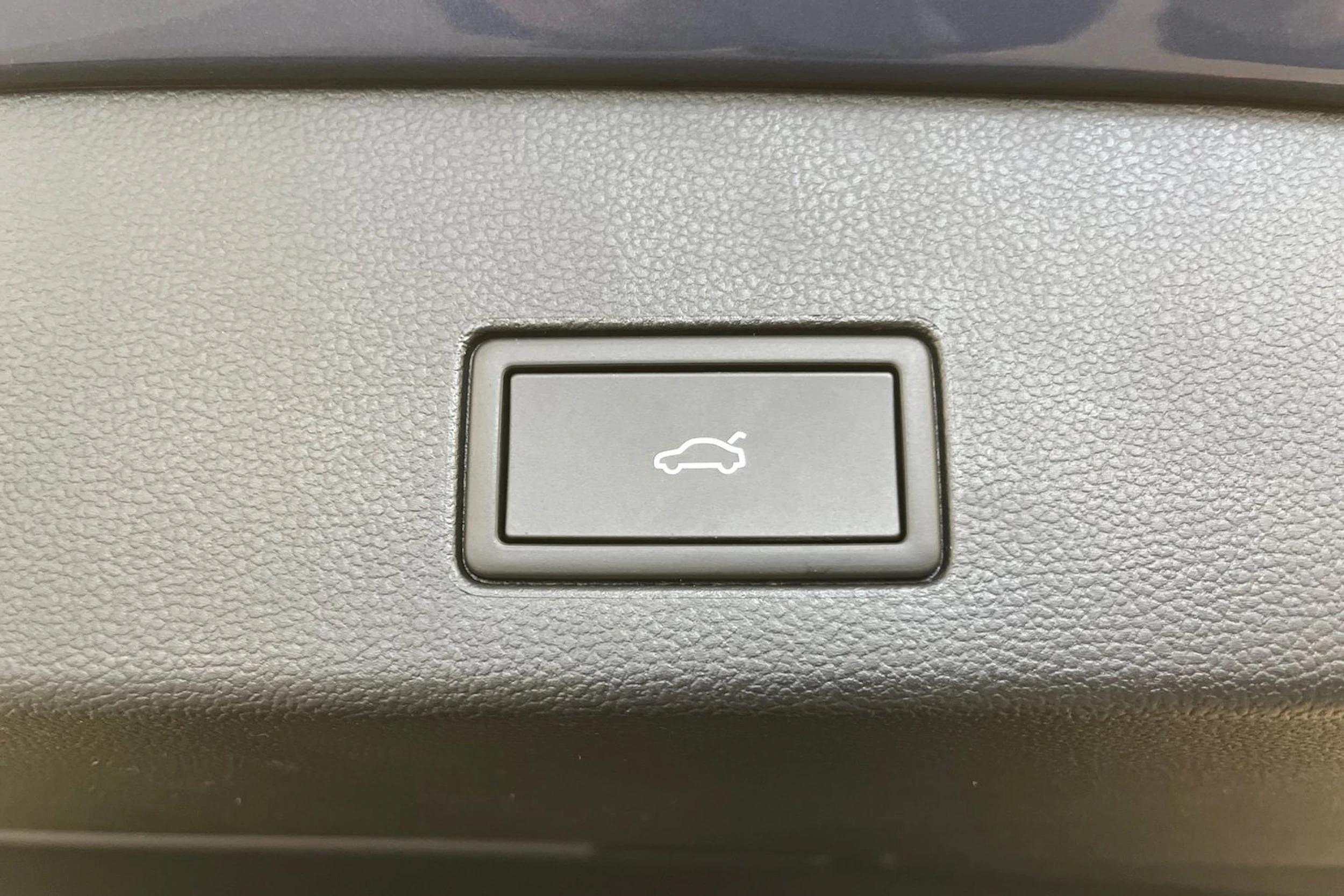 sininen Volkswagen Golf 2026 kuva 12.
