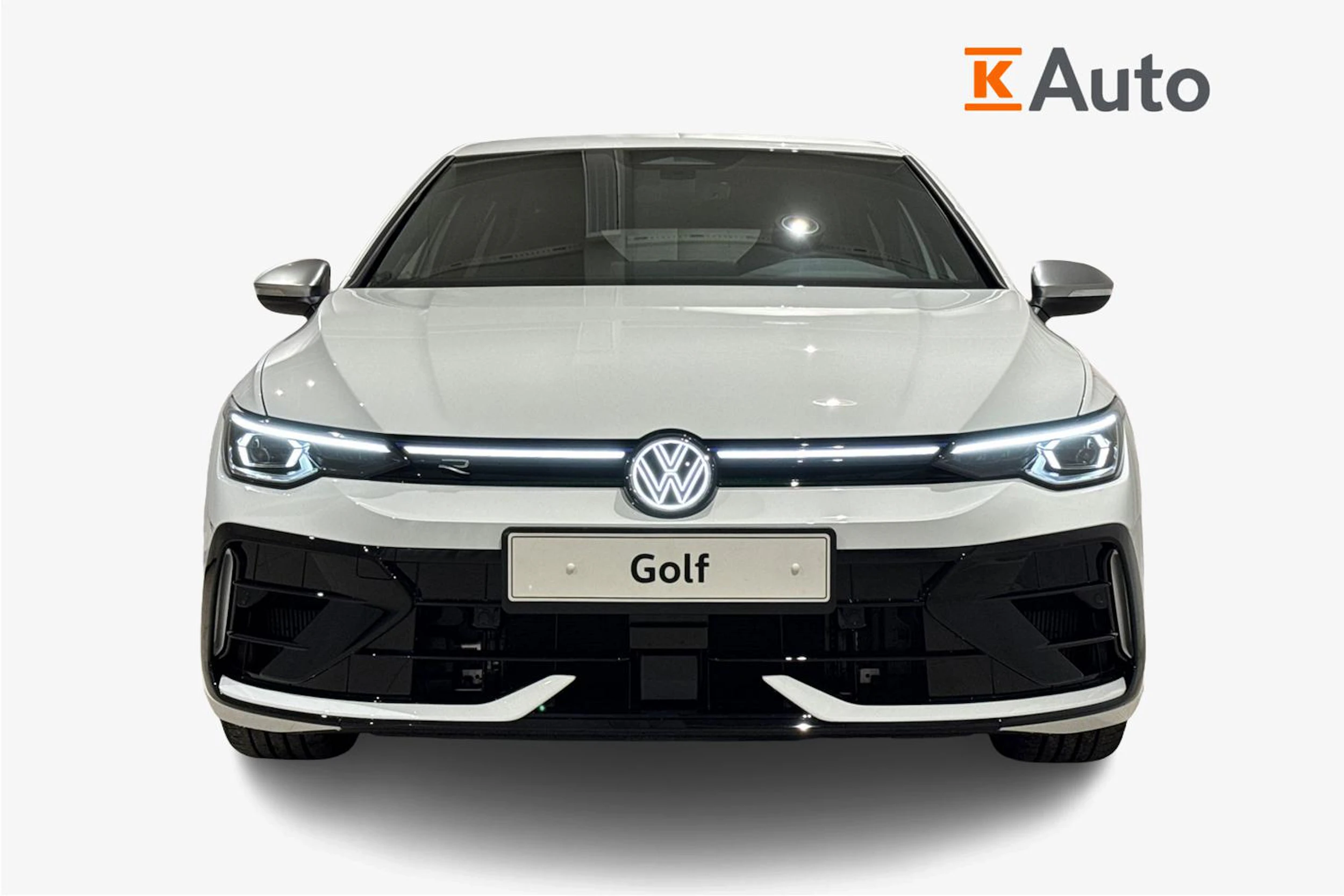 valkoinen Volkswagen Golf 2026 kuva 4.