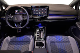 valkoinen Volkswagen Golf 2026 kuva 7.