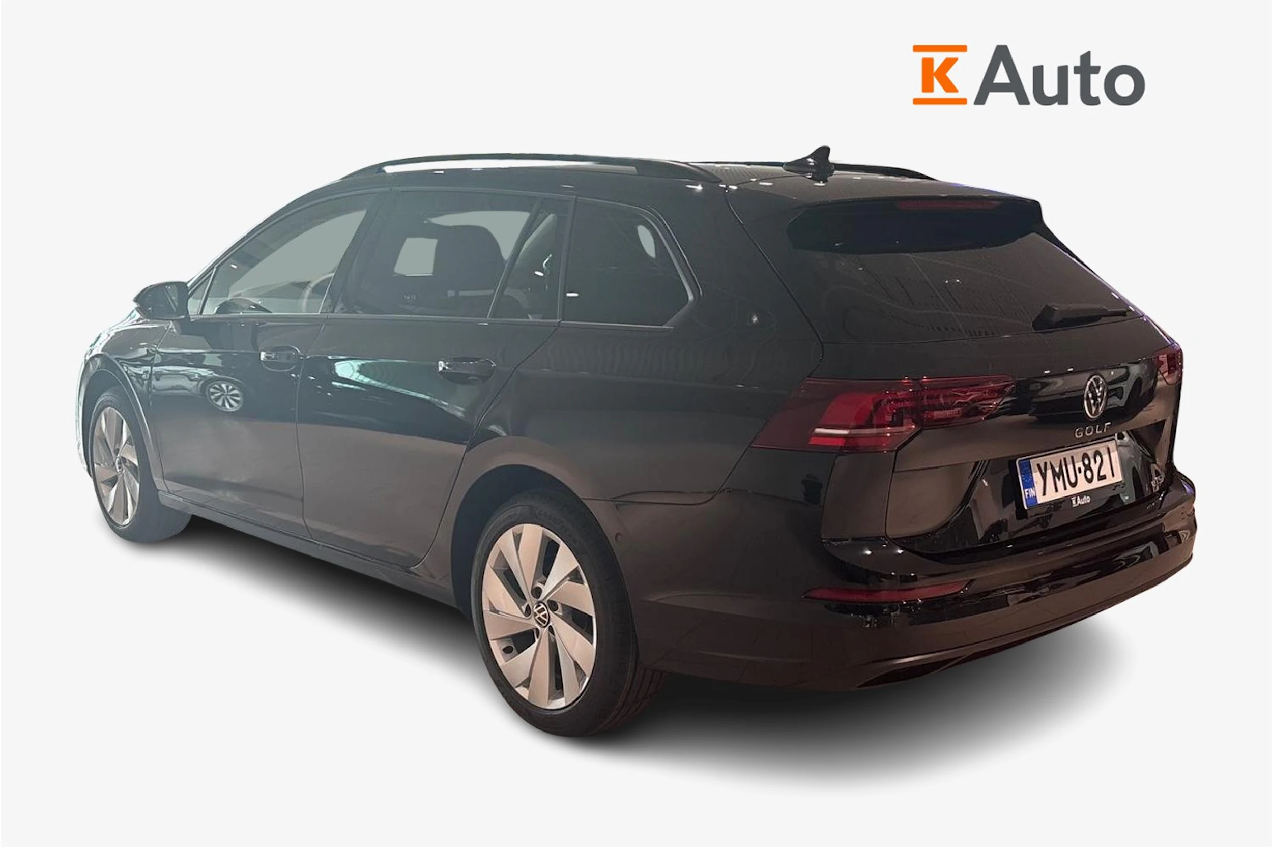 musta Volkswagen Golf 2026 kuva 2.