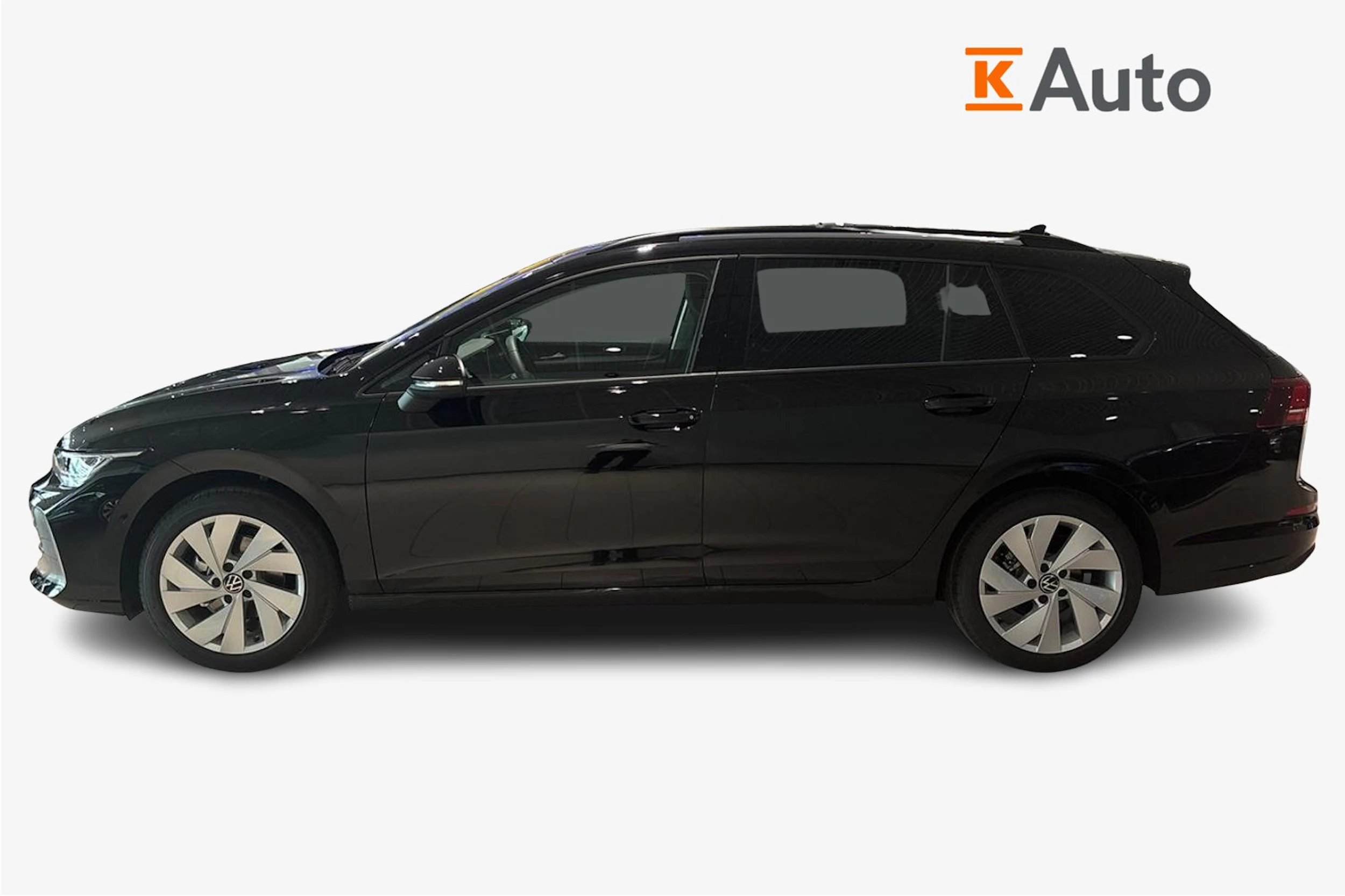 musta Volkswagen Golf 2026 kuva 5.