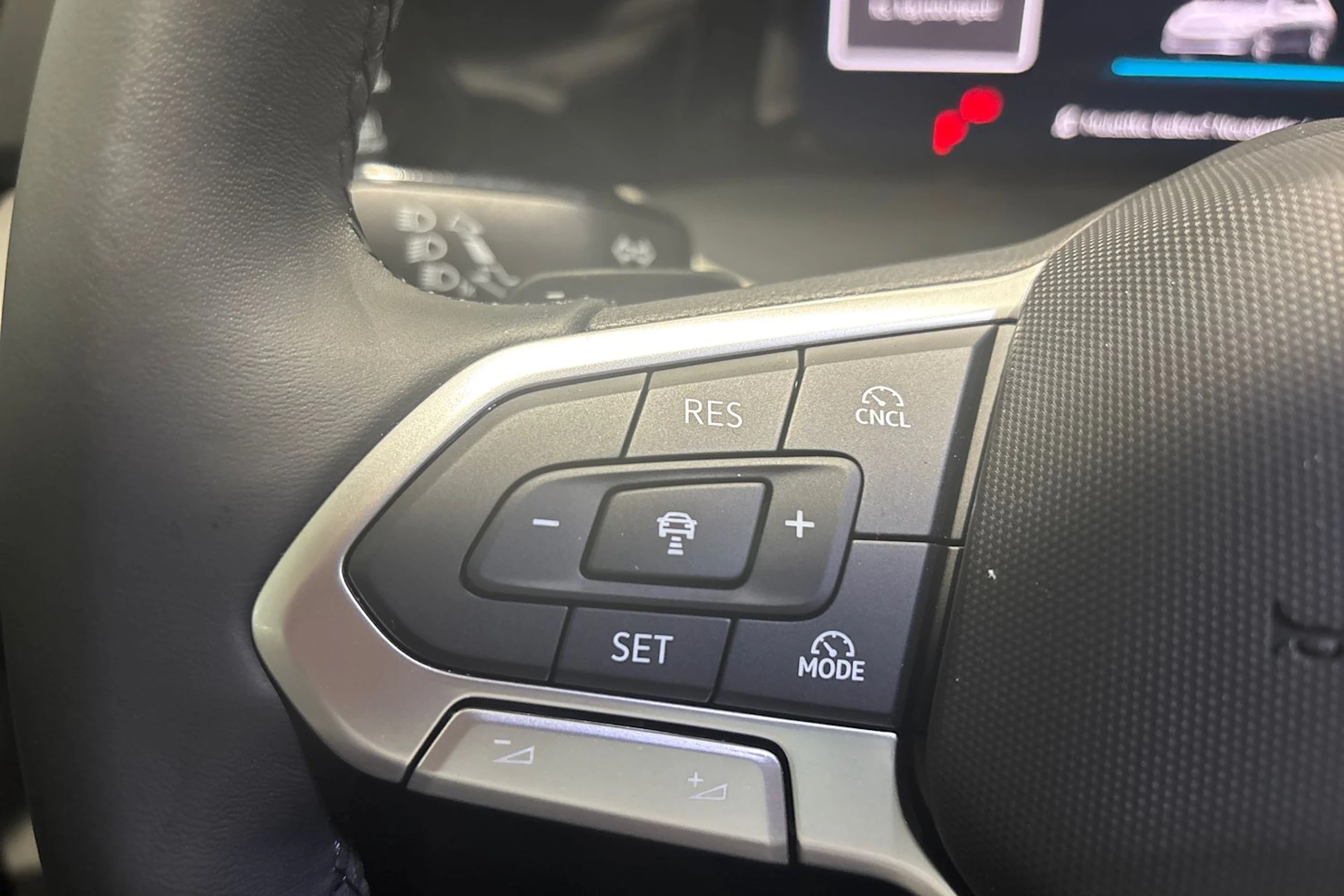 musta Volkswagen Golf 2026 kuva 17.