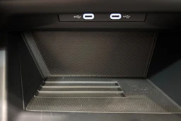 harmaa Volkswagen Golf 2026 kuva 35.