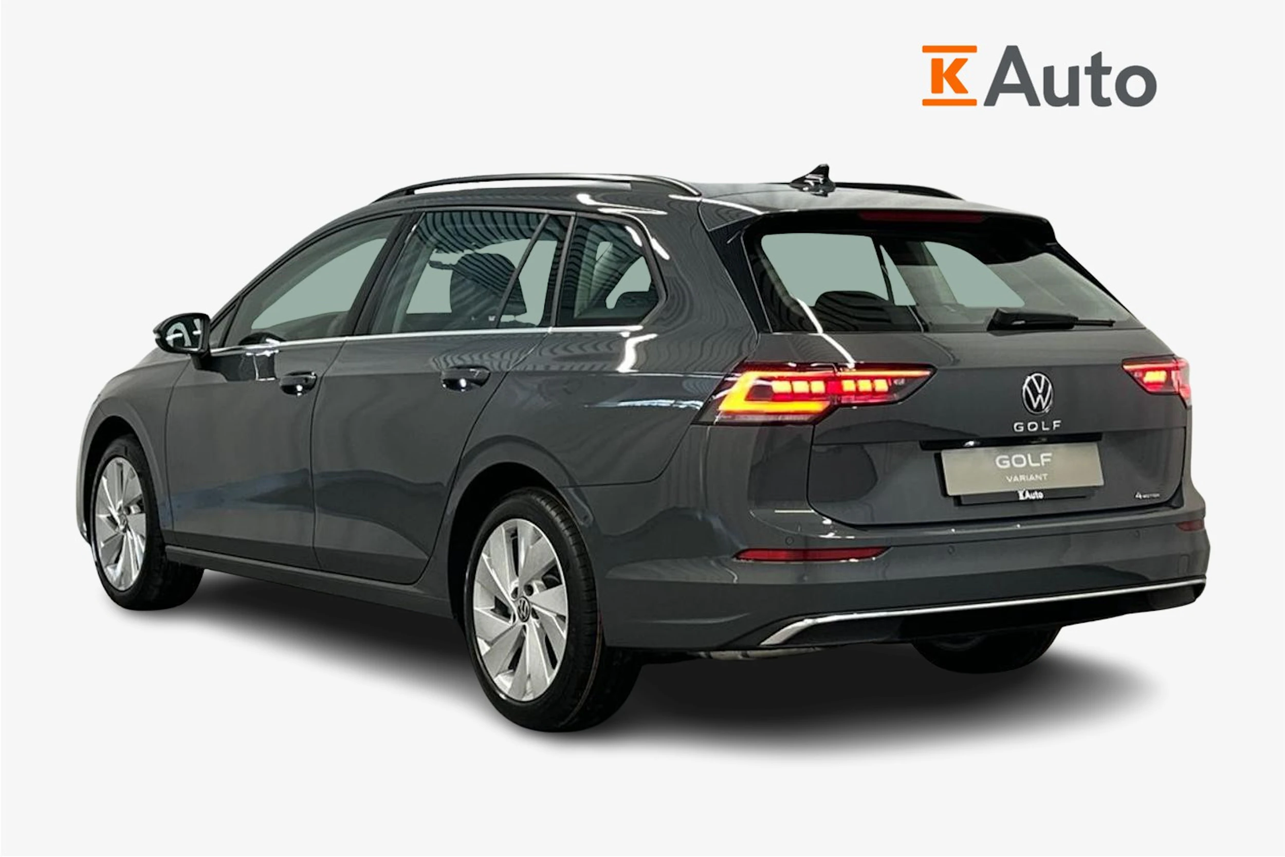 harmaa Volkswagen Golf 2026 kuva 2.