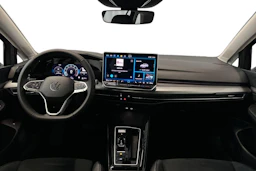 harmaa Volkswagen Golf 2026 kuva 9.