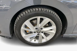 harmaa Volkswagen Golf 2026 kuva 9.