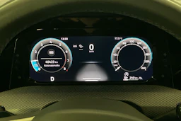 harmaa Volkswagen Golf 2026 kuva 14.