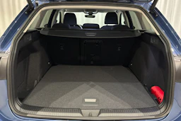 met. sininen Volkswagen Golf 2026 kuva 10.