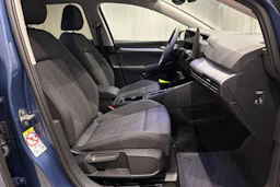 met. sininen Volkswagen Golf 2026 kuva 12.