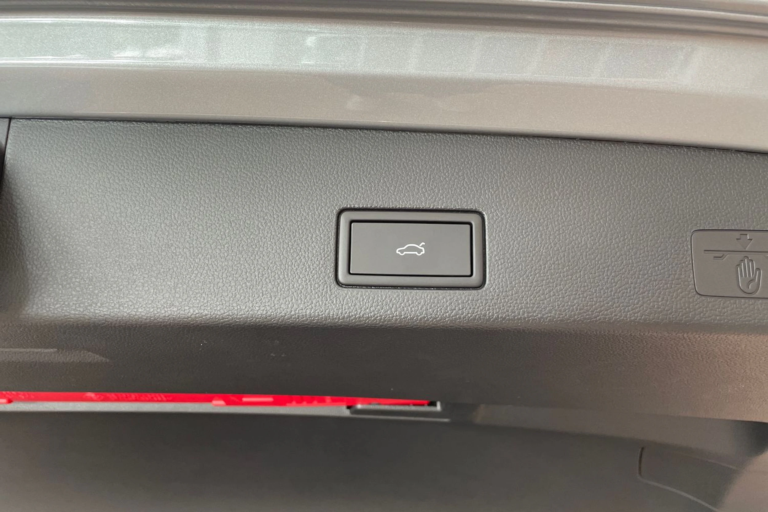 harmaa Volkswagen Golf 2026 kuva 11.