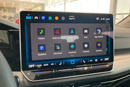 sininen Volkswagen Golf 2026 kuva 15.