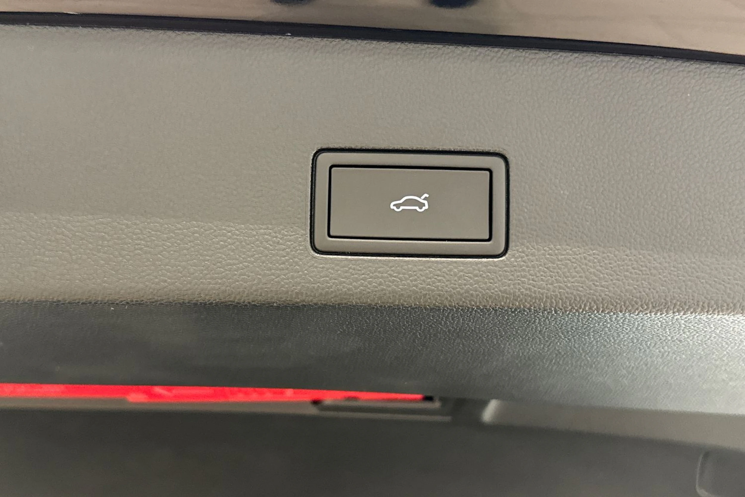 met. musta Volkswagen Golf 2026 kuva 11.