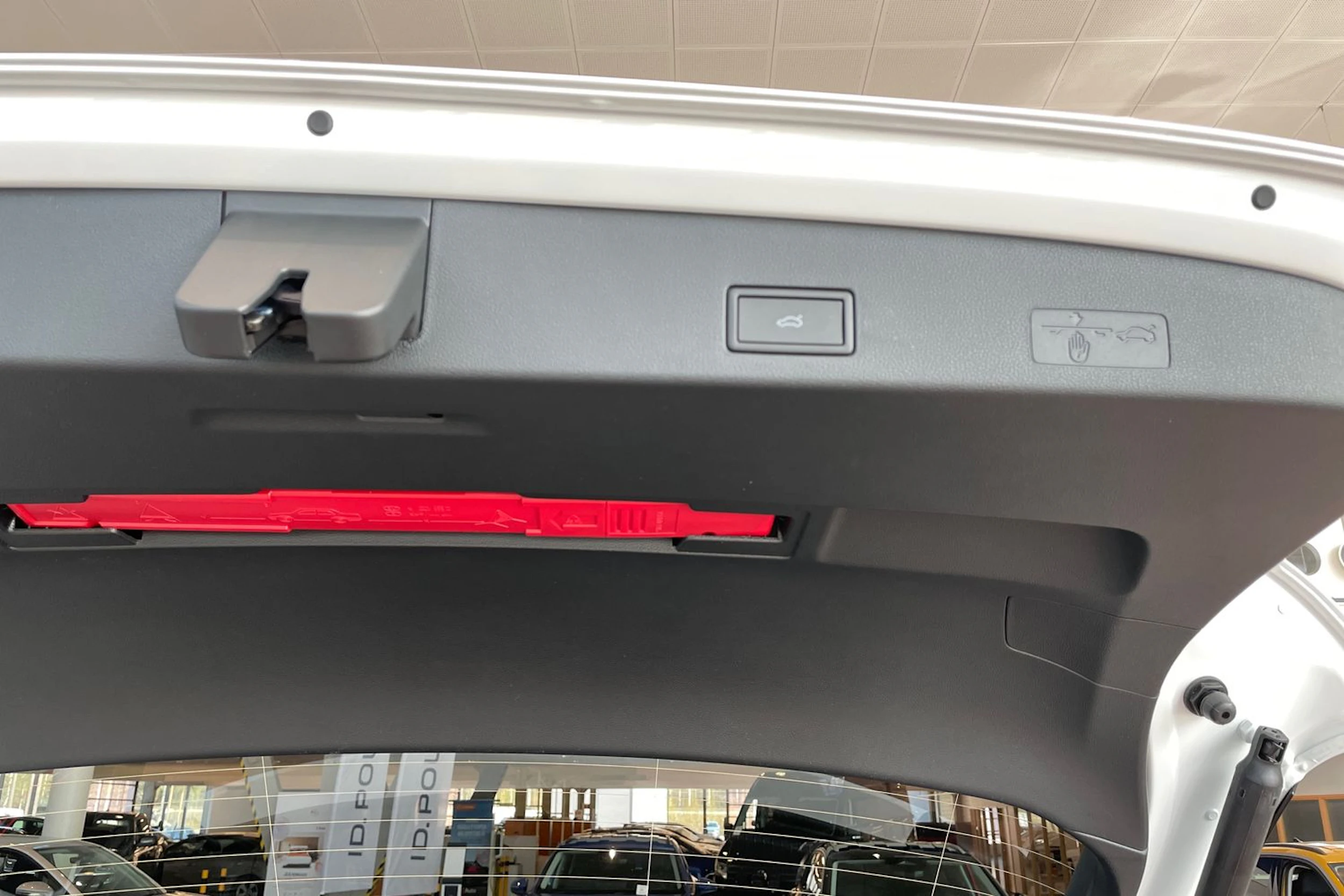 valkoinen Volkswagen Golf 2026 kuva 14.