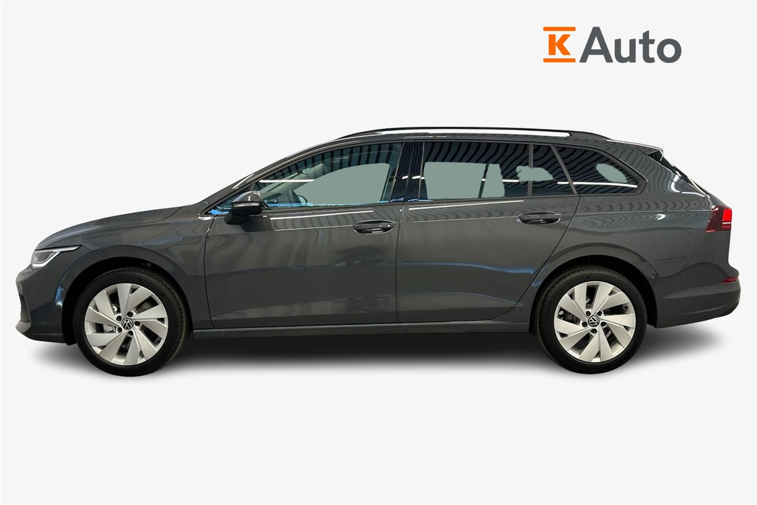 harmaa Volkswagen Golf 2026 kuva 5.