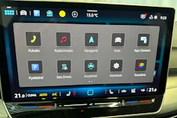 harmaa Volkswagen Golf 2026 kuva 23.