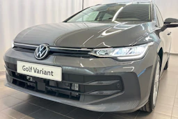 harmaa Volkswagen Golf 2026 kuva 32.