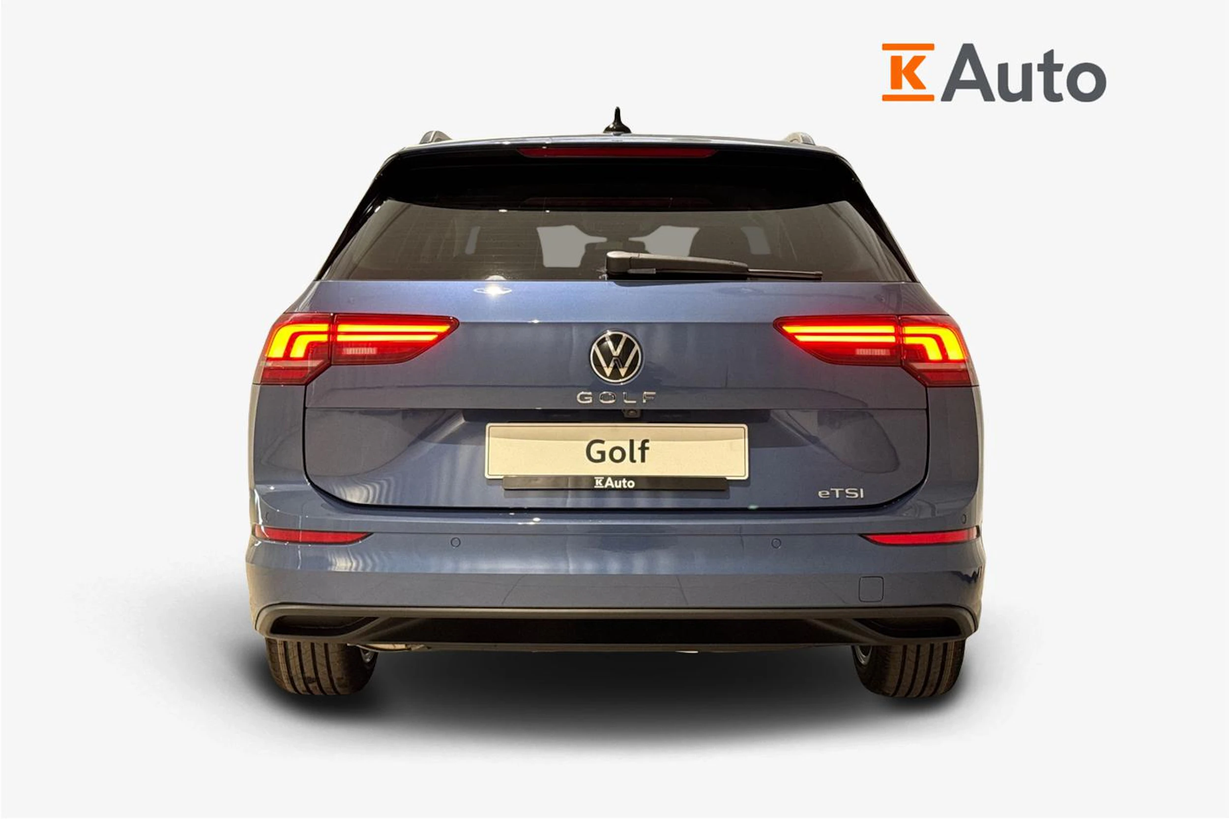 sininen Volkswagen Golf 2026 kuva 3.