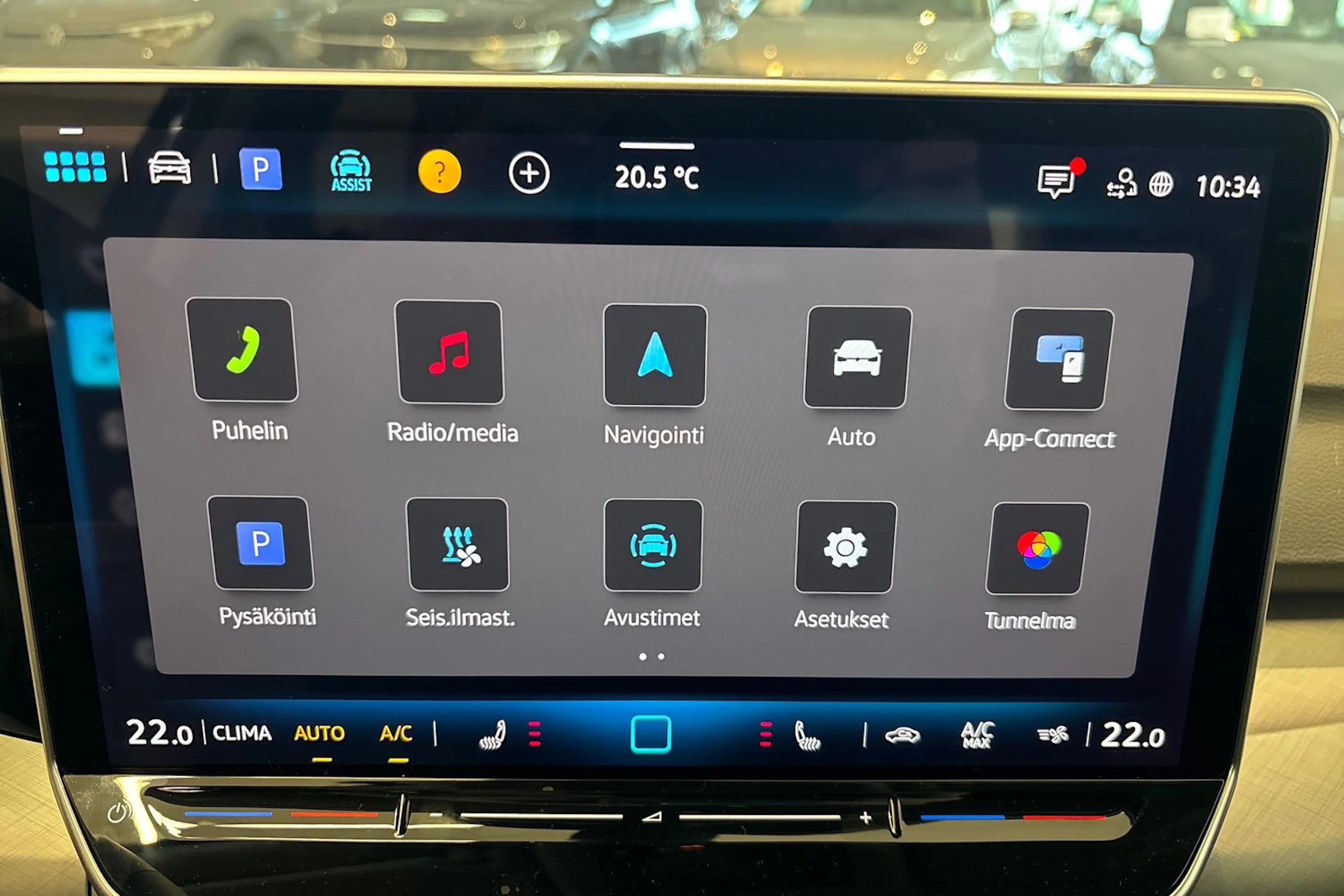 harmaa Volkswagen Golf 2026 kuva 12.