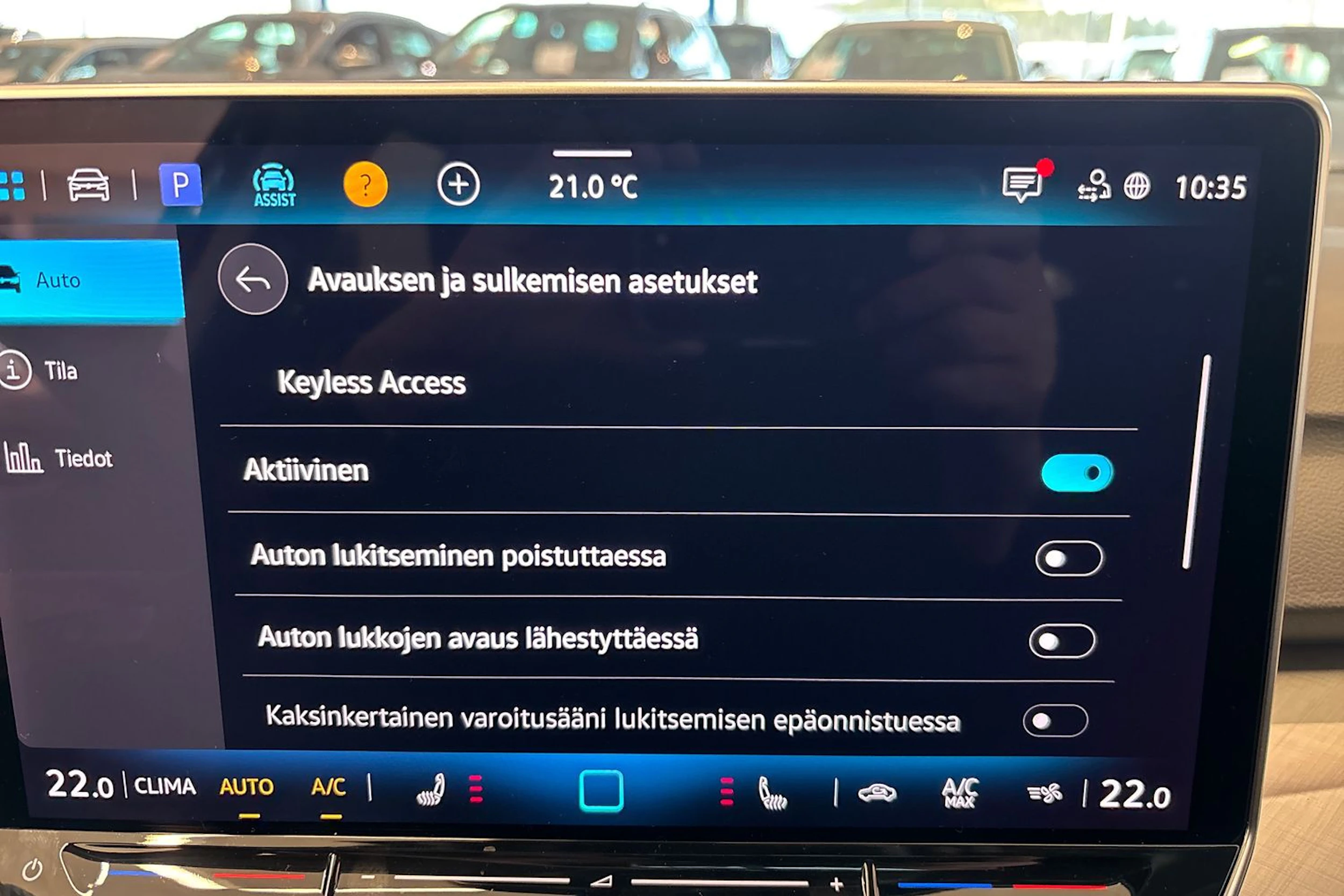 harmaa Volkswagen Golf 2026 kuva 17.