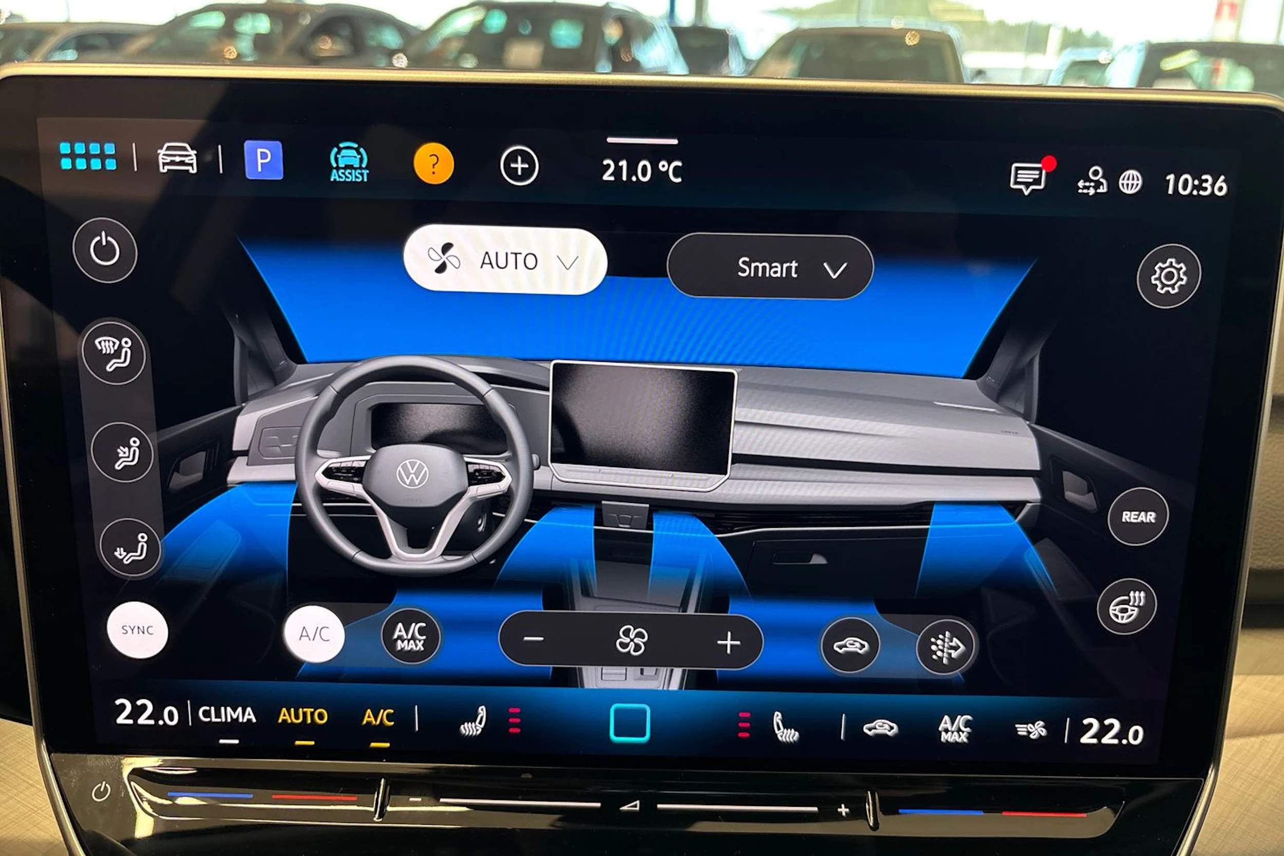 harmaa Volkswagen Golf 2026 kuva 18.