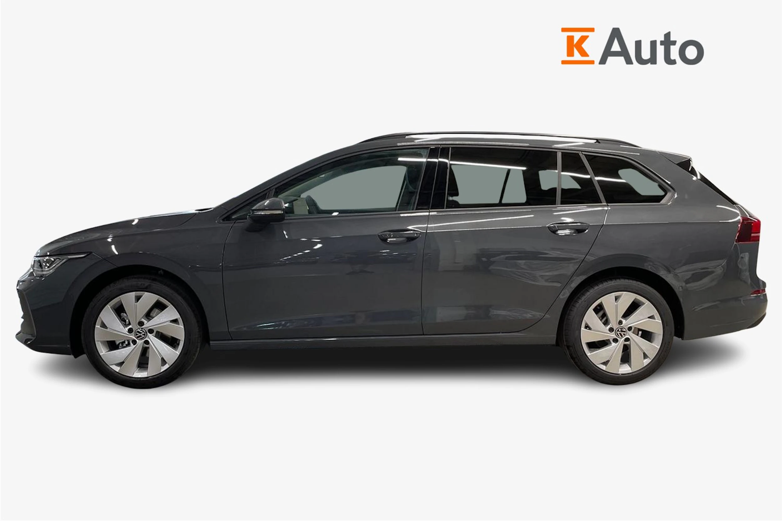 harmaa Volkswagen Golf 2026 kuva 5.