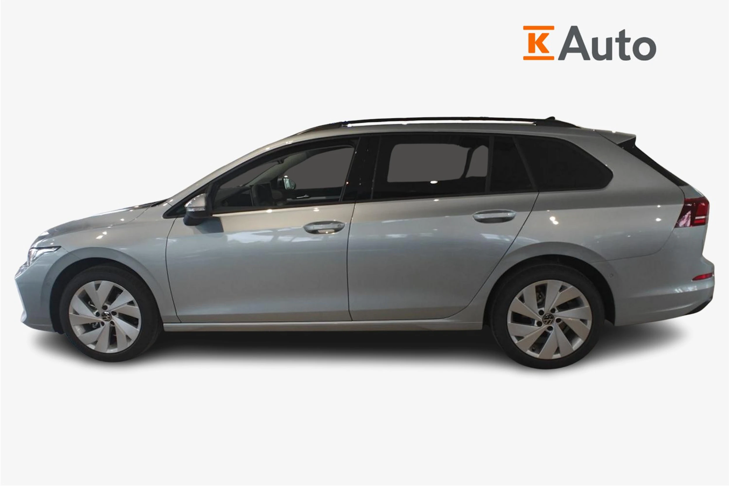 harmaa Volkswagen Golf 2026 kuva 7.