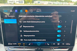 harmaa Volkswagen Golf 2026 kuva 27.