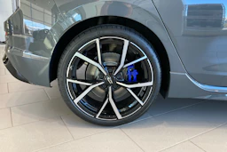 met. harmaa Volkswagen Golf 2027 kuva 10.