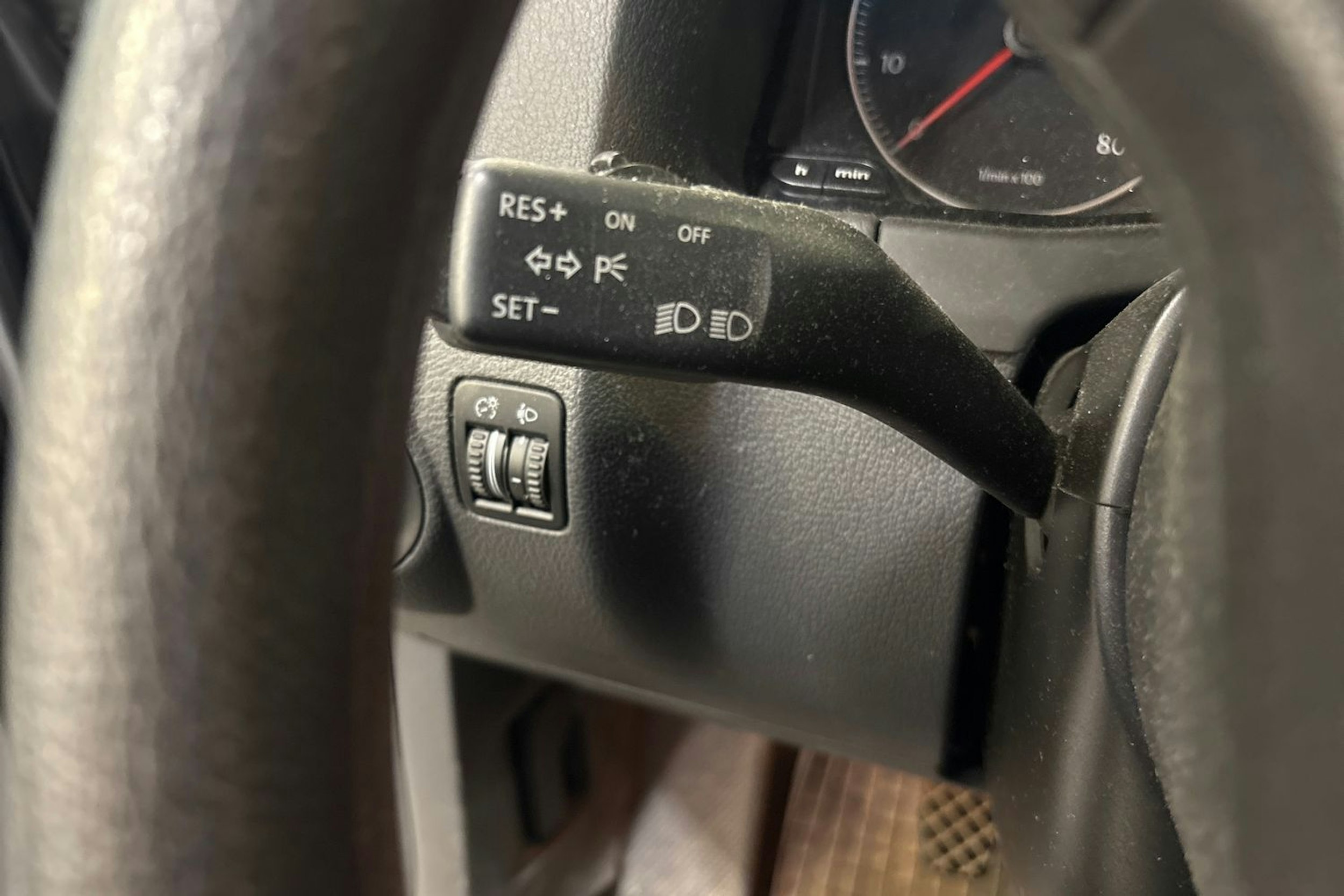 Harmaa Volkswagen Golf Plus 2006 kuva 23.