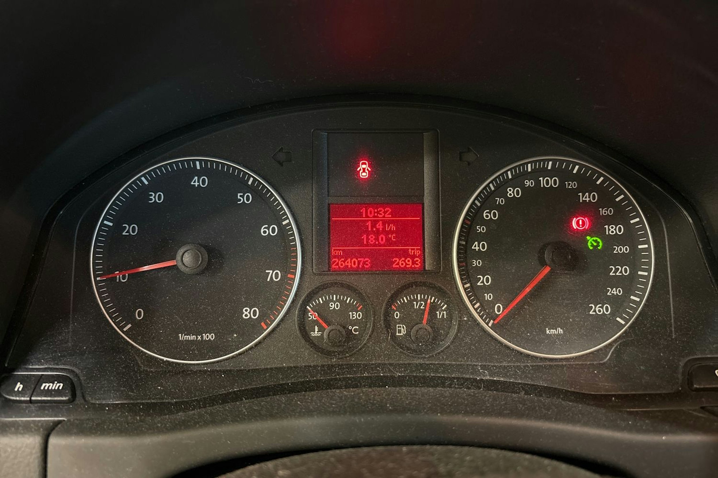 Harmaa Volkswagen Golf Plus 2006 kuva 24.