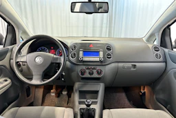 harmaa Volkswagen Golf Plus 2007 kuva 12.