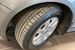 harmaa Volkswagen Golf Plus 2008 kuva 13.