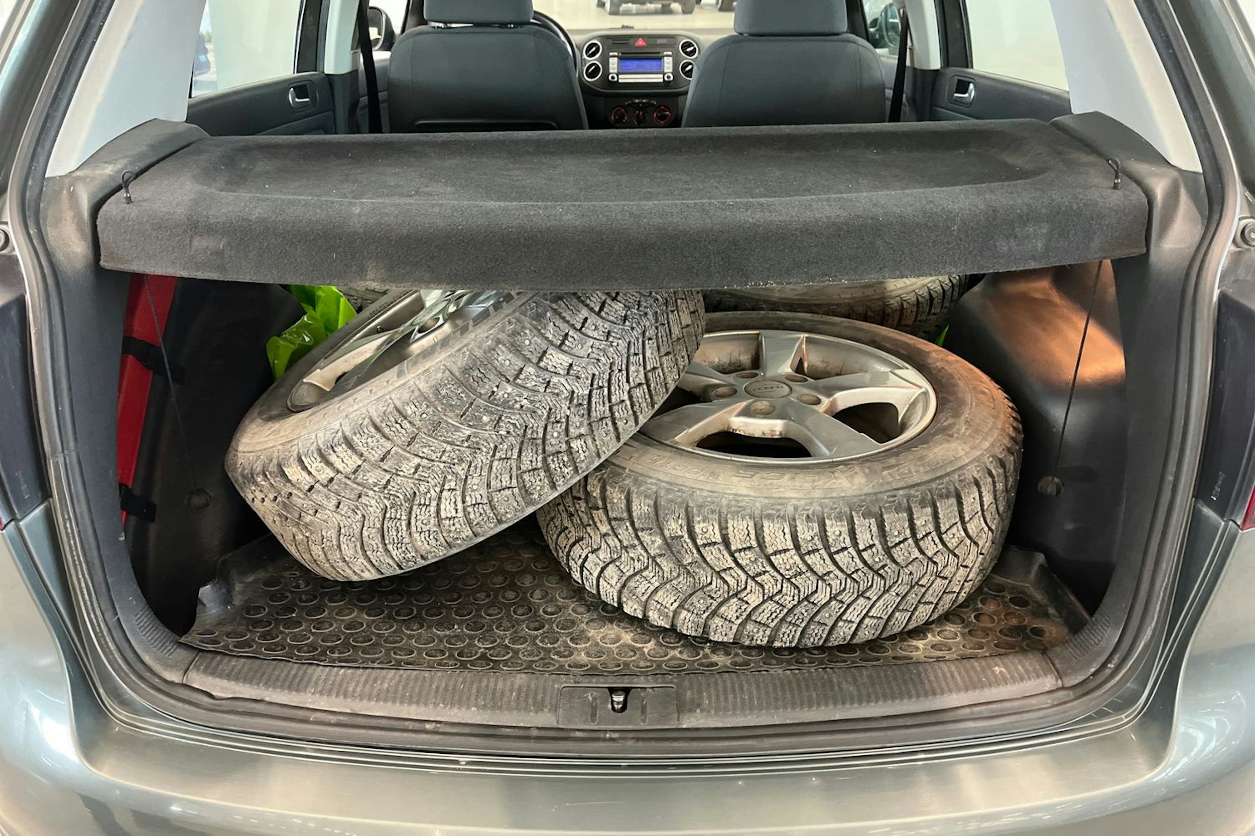 met. vihreä Volkswagen Golf Plus 2007 kuva 21.