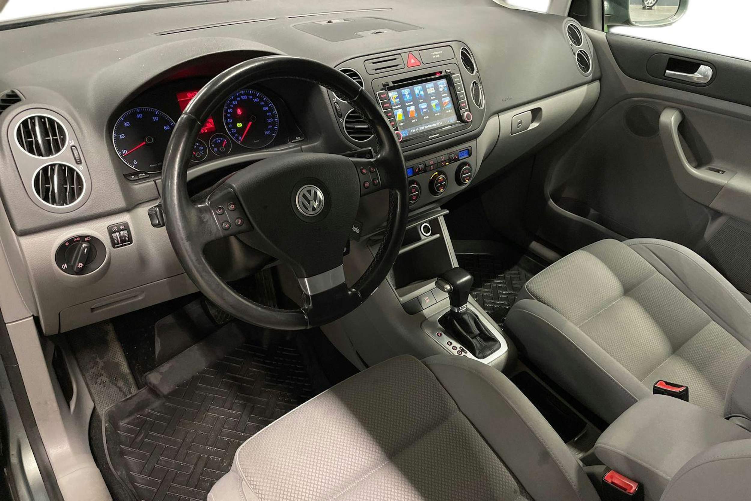 Vihreä Volkswagen Golf Plus 2007 kuva 7.