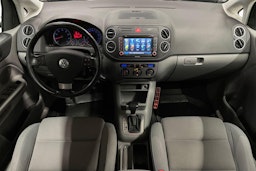 Vihreä Volkswagen Golf Plus 2007 kuva 9.