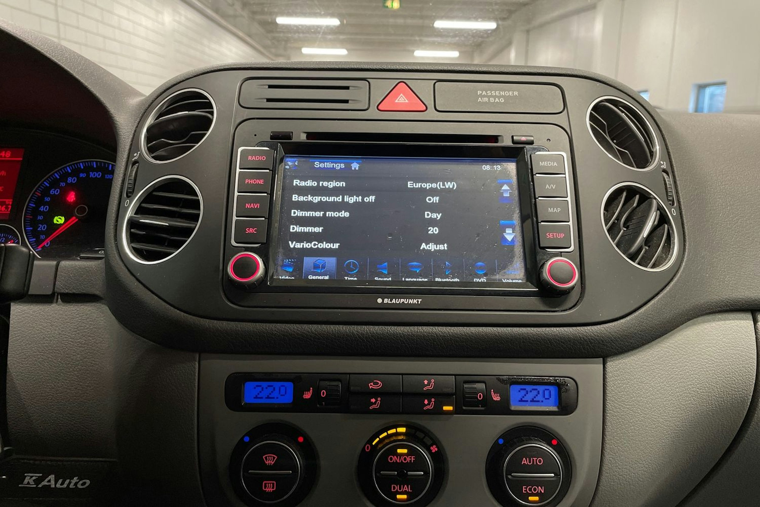 Vihreä Volkswagen Golf Plus 2007 kuva 18.