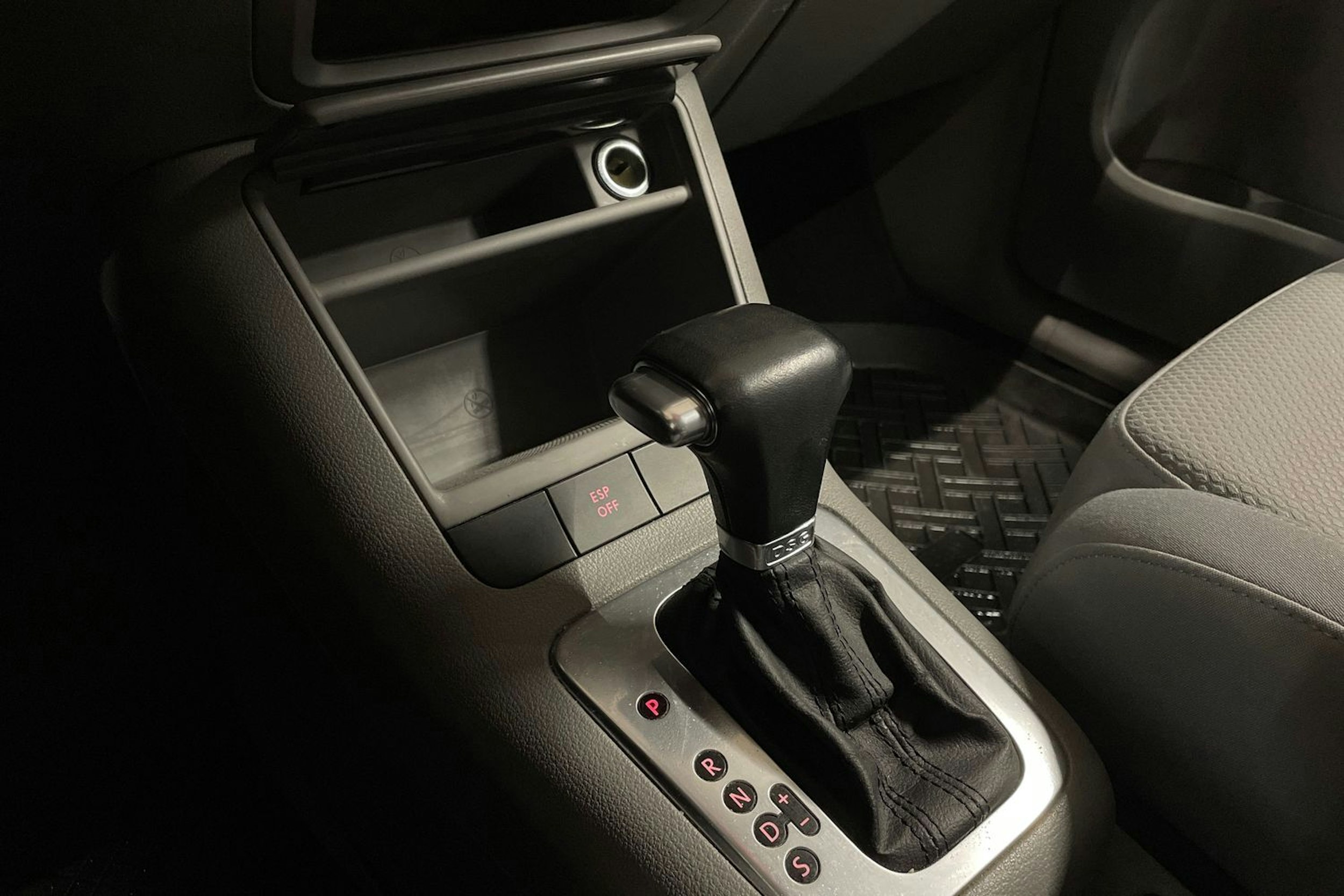 Vihreä Volkswagen Golf Plus 2007 kuva 20.