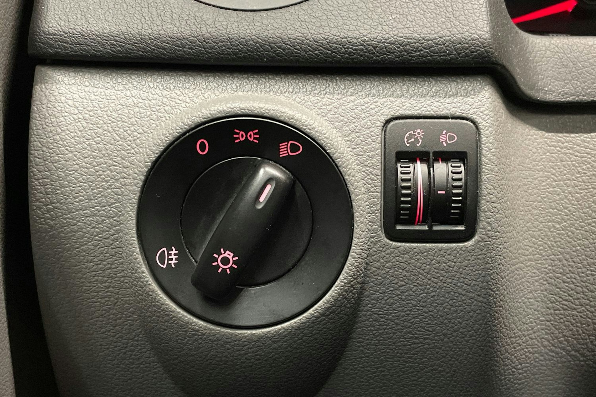 Vihreä Volkswagen Golf Plus 2007 kuva 21.