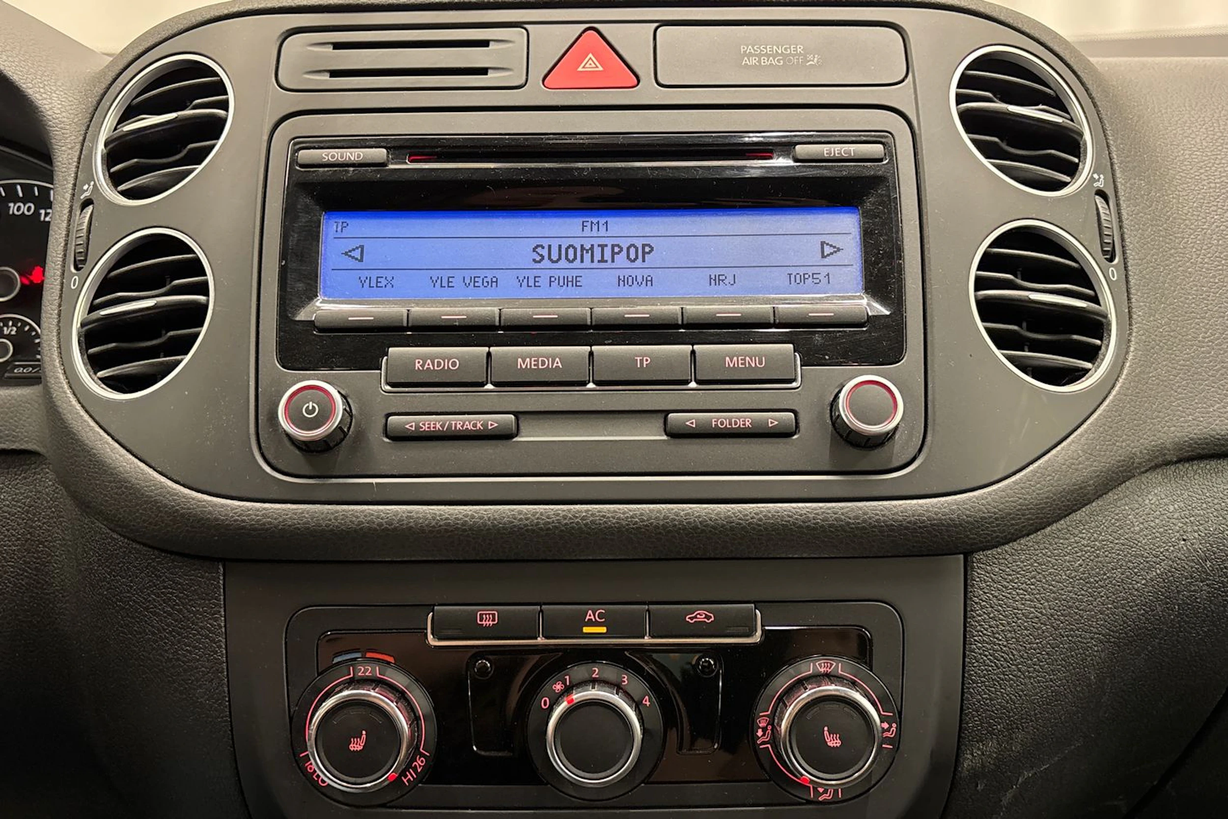 Ruskea (beige) Volkswagen Golf Plus 2009 kuva 17.