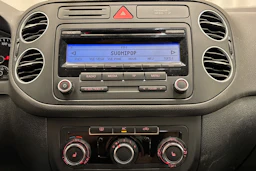 Ruskea (beige) Volkswagen Golf Plus 2009 kuva 17.