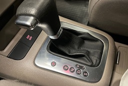 ruskea (beige) Volkswagen Golf Plus 2010 kuva 21.